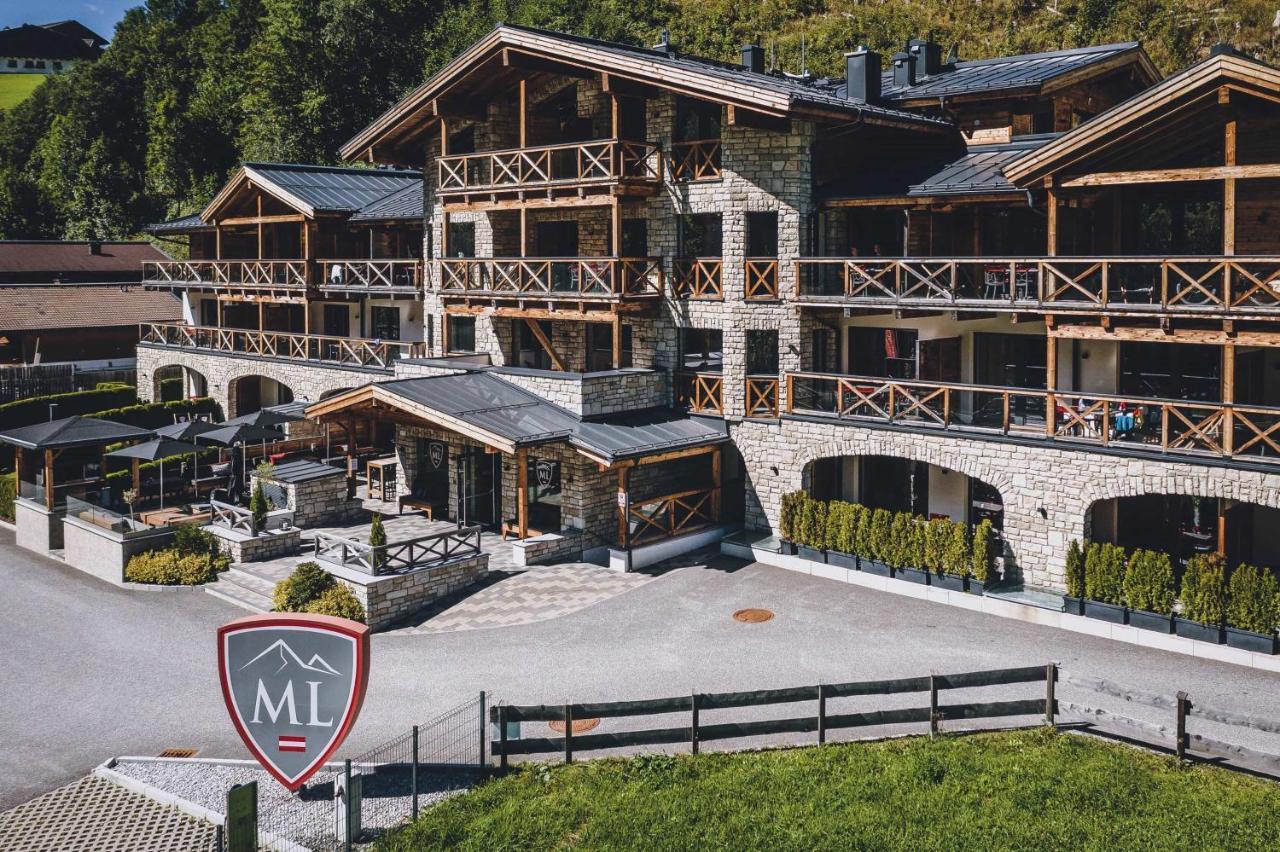 Avenida Mountain Lodges Saalbach Exterior foto